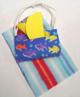 Dollhouse Miniature Beach Bag-Filled